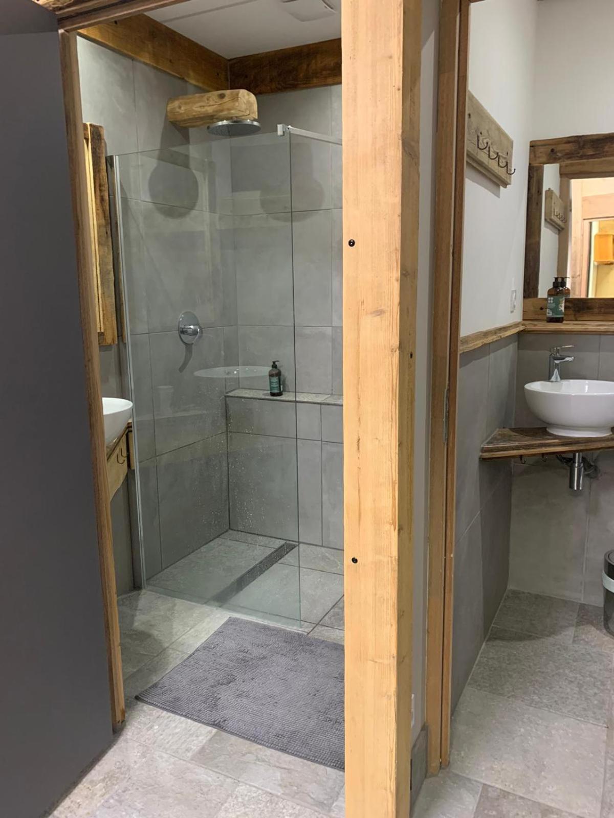 Chalet Hotel La Tuviere Bike Inn Saint-Jean-de-Maurienne Εξωτερικό φωτογραφία